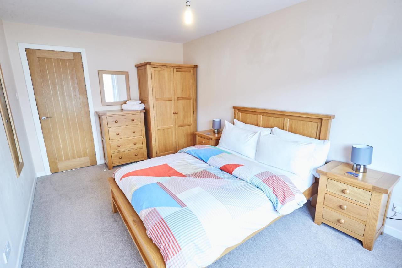 Etive, Beautiful Lochside Apartment With Balcony Fort William Exteriör bild