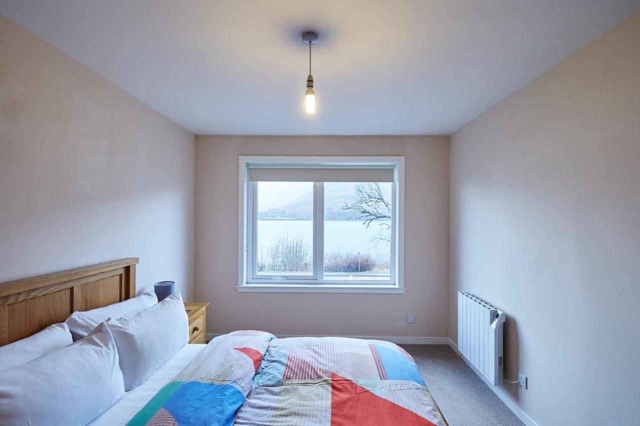 Etive, Beautiful Lochside Apartment With Balcony Fort William Exteriör bild